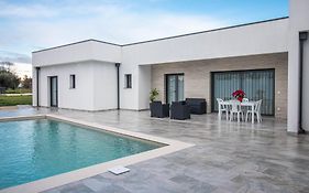 Quinta Das Oliveiras , Casa Moderna & Confortavel
